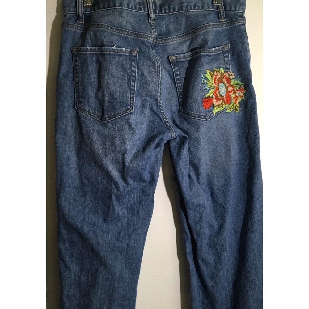 Harolds Women's Size 8 Denim Embroidery Embellished 5 Pocket Boot Cut Jeans